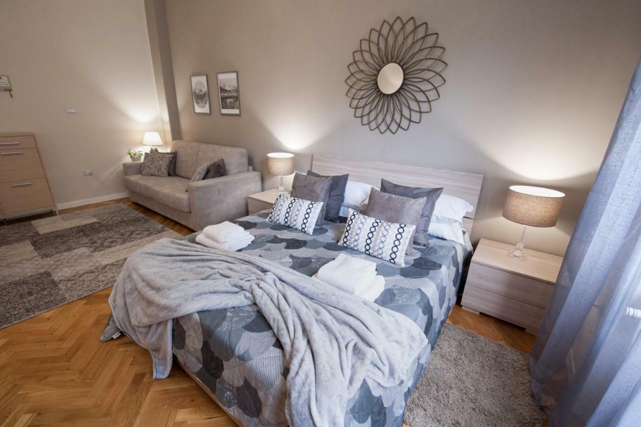 Grandapartments Via Merliani Napoli Ngoại thất bức ảnh